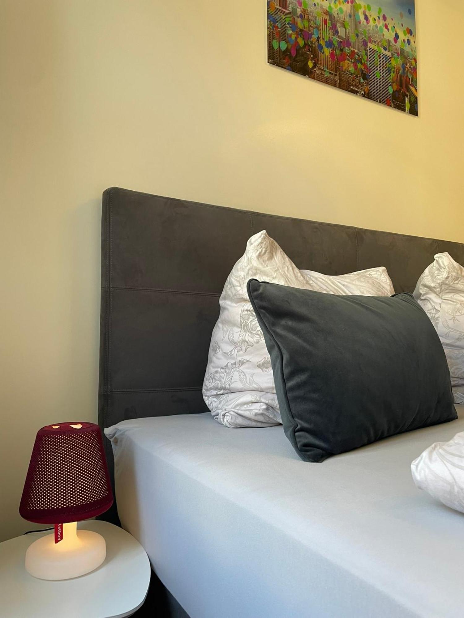 Soul-apartment Balkon Privatparkplatz 2 Boxspringbetten 55zoll Tv Wlan Apartment *